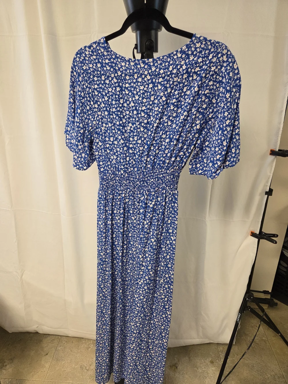 Blue Floral V-Neck Maxi Dress
